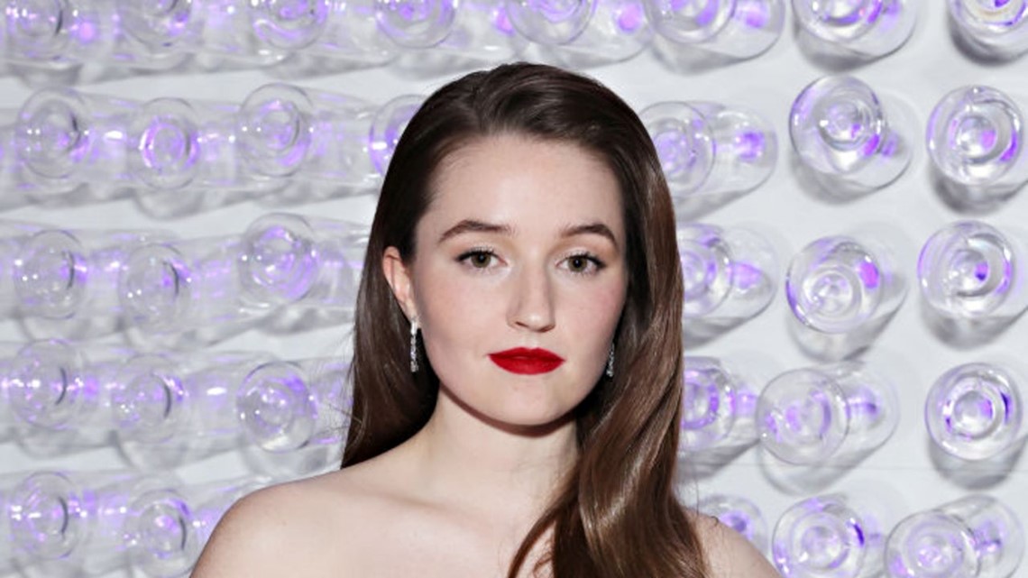 Kaitlyn Dever Mourns Mother’s Death in Heartbreaking Tribute: ‘I Will Be Broken Forever’ [Video]