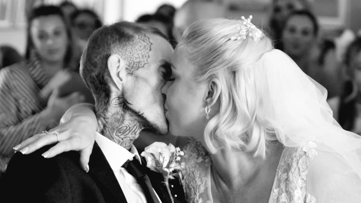 ‘Rest in paradise dad, you don’t need to suffer anymore’: Bobby Power’s daughter pays tribute to the ‘best dad’ as she shares sweet photo of him embracing his childhood sweetheart on his wedding day just weeks before his death aged 40 [Video]