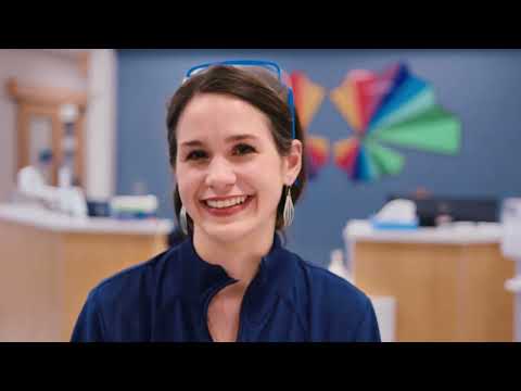 Hear from Haley about her role as a Donor Services Phlebotomist at Mayo Clinic. [Video]