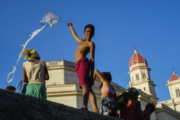 Virgin of Charity unites all Cubans  Catholics, Santeria followers, exiled and back on the island [Video]