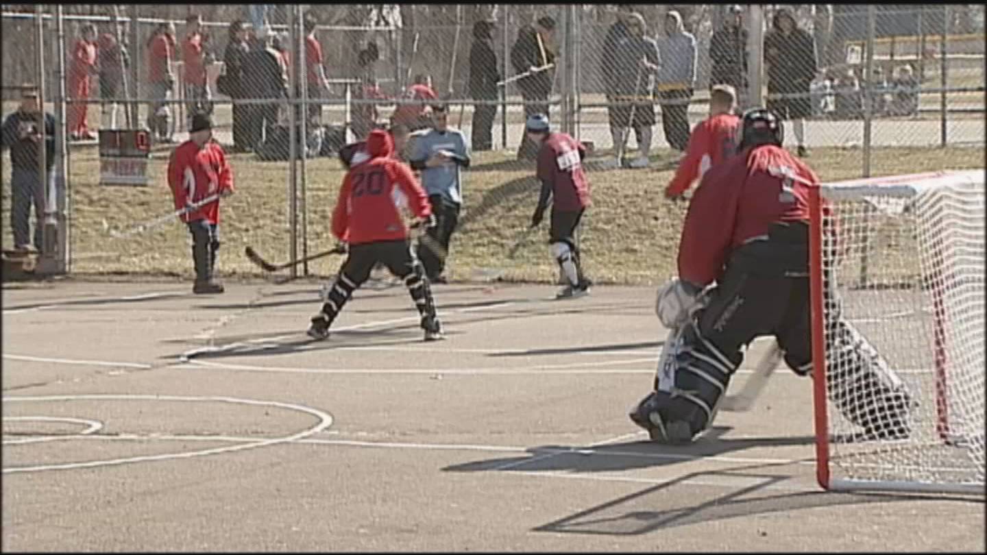 Brentwood deck hockey tournament honors 2 friends, raises funds for families battling cancer  WPXI [Video]
