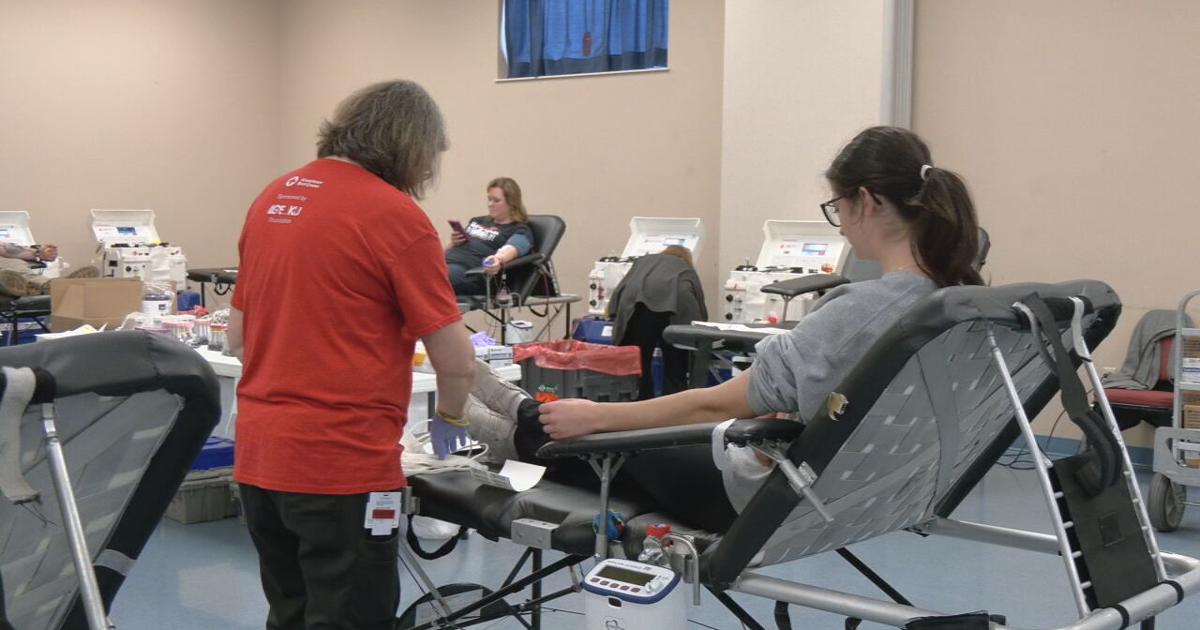 Community rolls up their sleeves for annual blood drive honoring 9-year-old leukemia survivor | News from WDRB [Video]