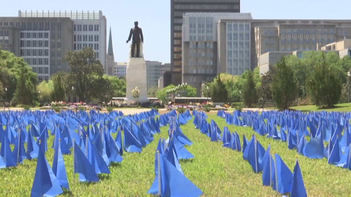 Advocates raise awareness for colon cancer at state capitol [Video]