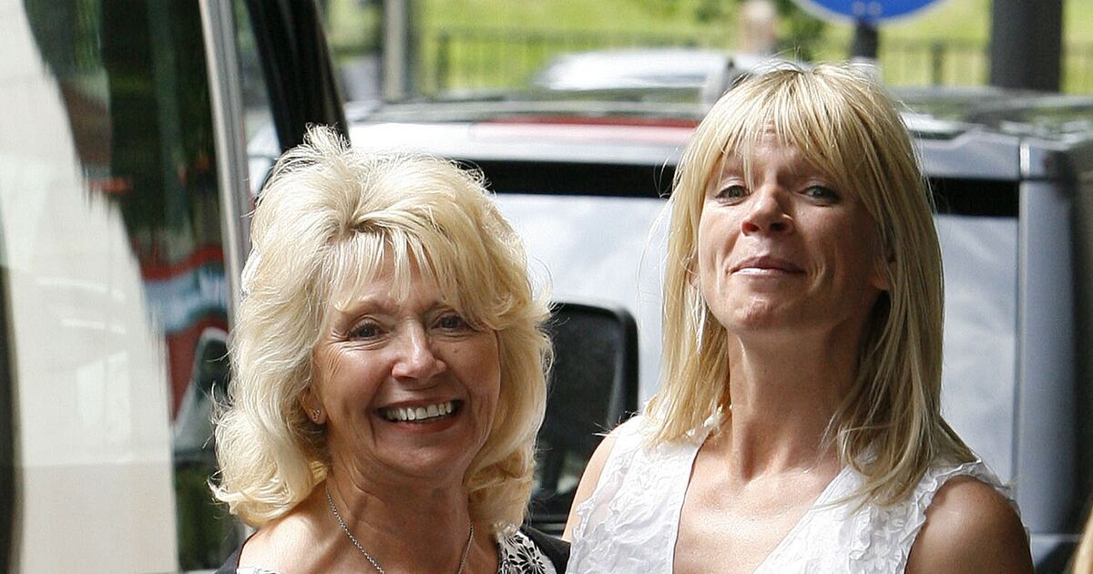 Zoe Ball ‘very emotional’ as she shares cryptic update after mum’s cancer diagnosis | Celebrity News | Showbiz & TV [Video]