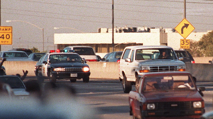 OJ Simpsons car used in infamous 1994 chase goes up for sale | News [Video]
