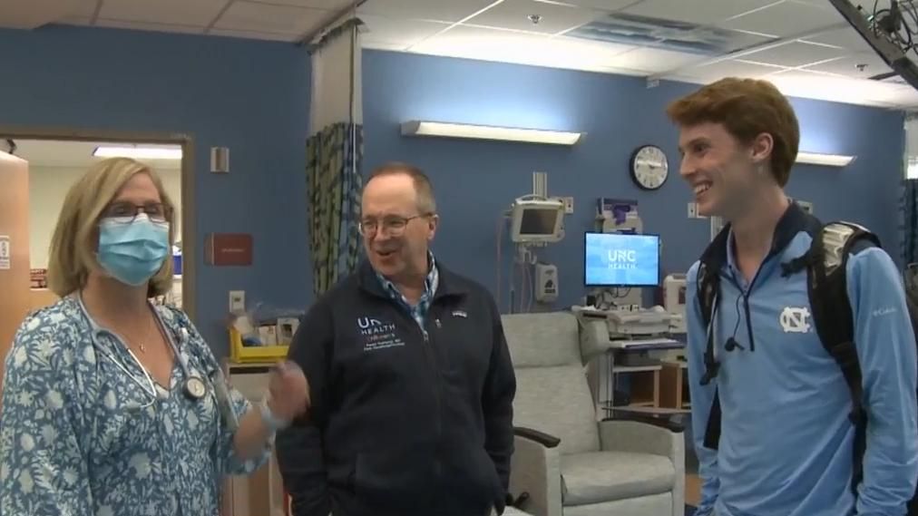 UNC-CH student, marathon runner stays in stride after Hodgkin’s Lymphoma diagnosis [Video]