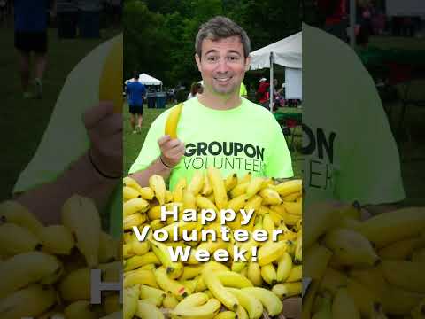 Thank you to our volunteers at @ABC7Chicago Gibbons Run. #leukemia  [Video]