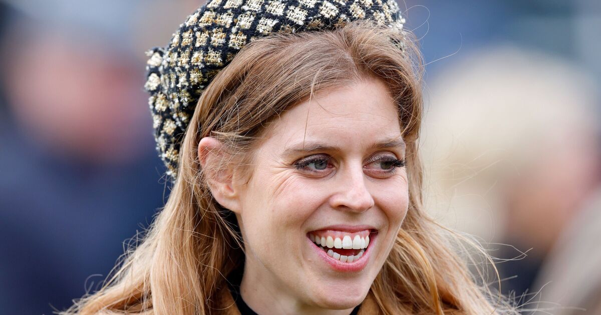 Princess Beatrice gives update on Fergie’s health after cancer scare | Royal | News [Video]