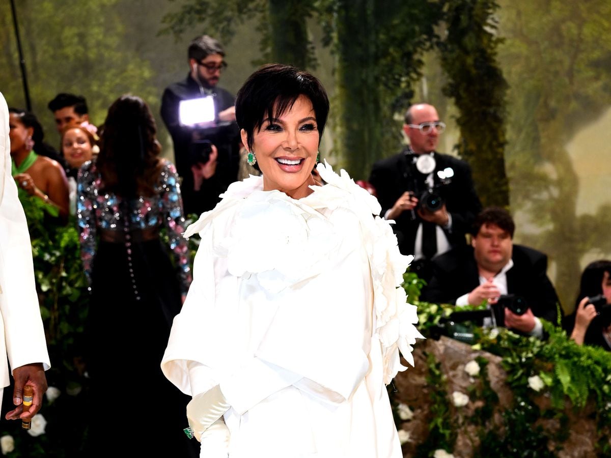 Kris Jenner reveals she has a tumour in new season of The Kardashians [Video]