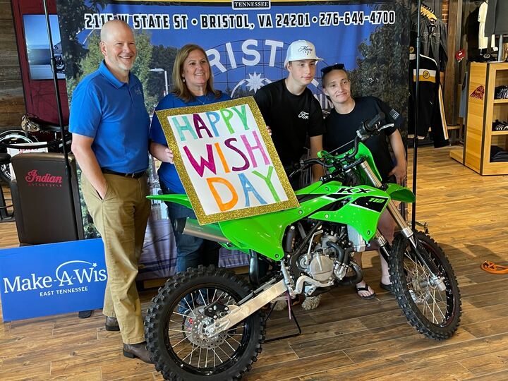 Surgoinsville teen receives dirt bike from Make-A-Wish Foundation [Video]