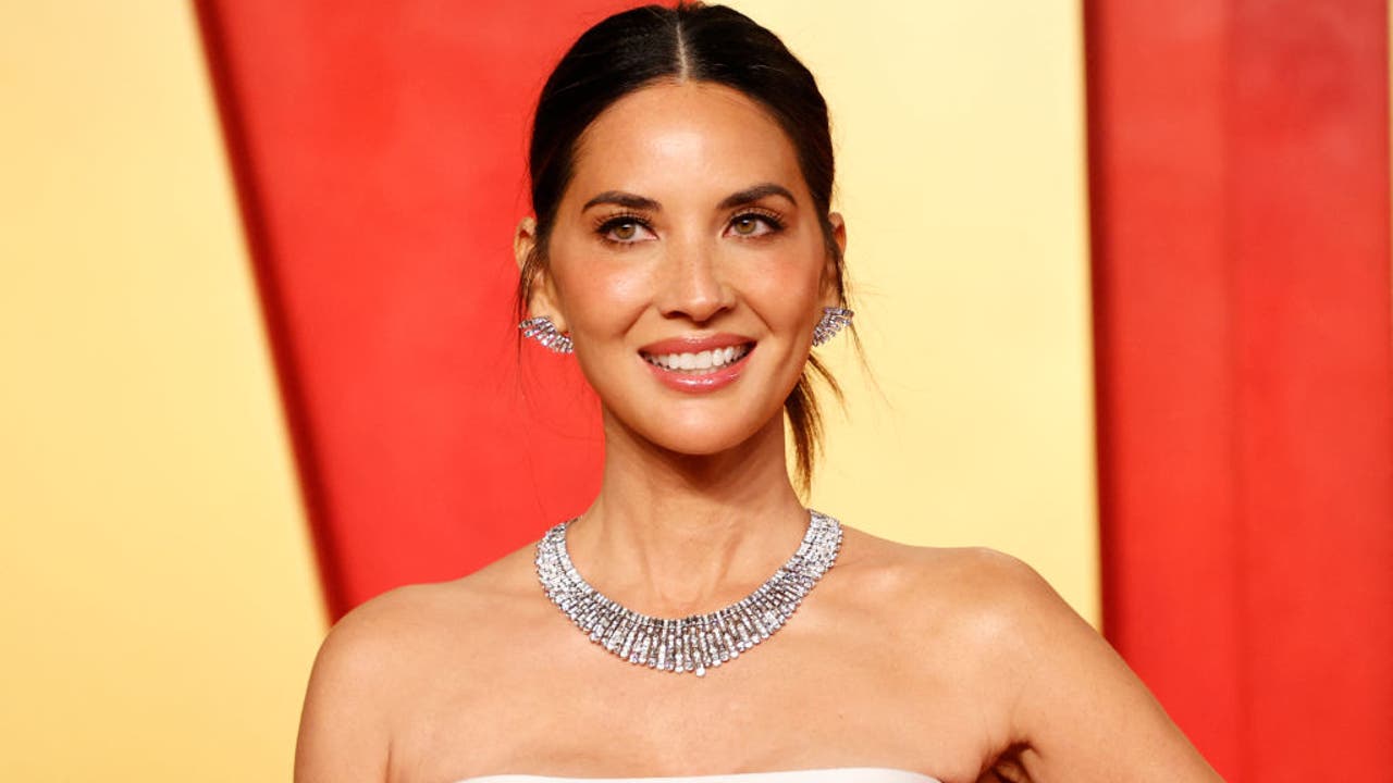 Olivia Munn says she had hysterectomy as part of aggressive breast cancer treatment [Video]