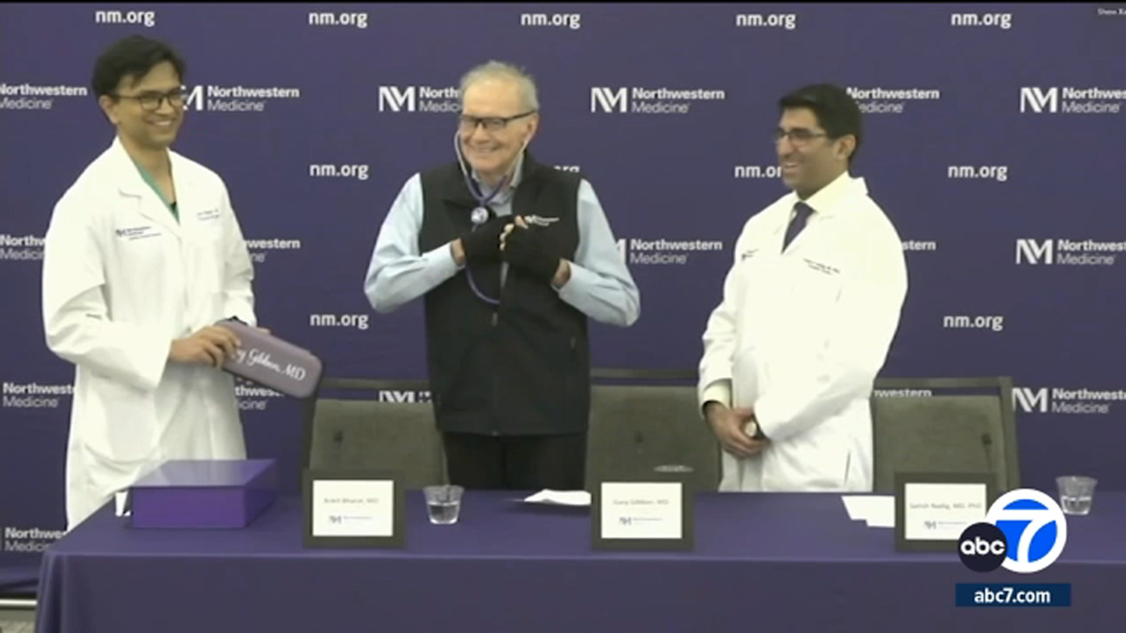Doctor with lung cancer gets unprecedented liver, double-lung transplant from Northwestern hospital Chicago [Video]